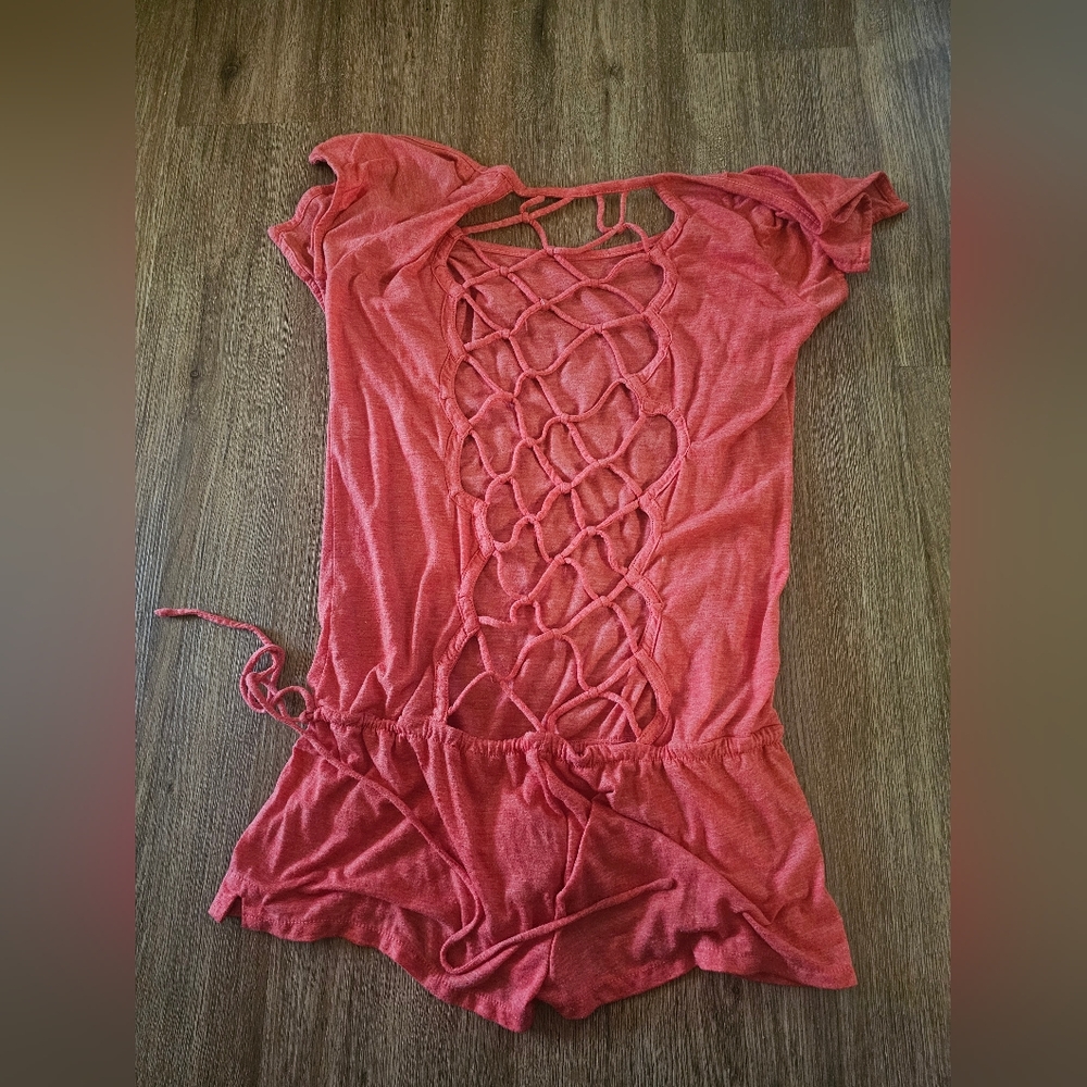 Indah beach romper